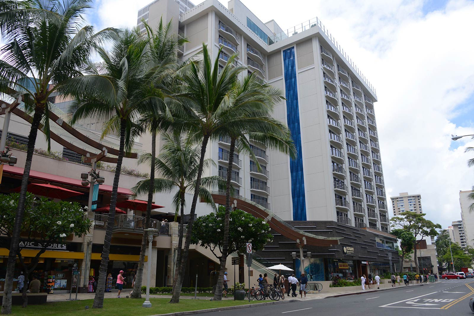 Hilton Hokulani Waikiki timeshare resales